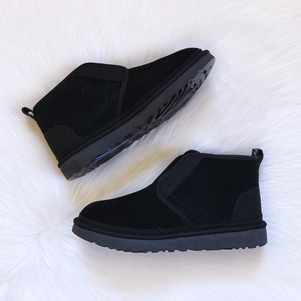 UGG Men’s Neumel Flex Boots In Black - Picture 3 of 8